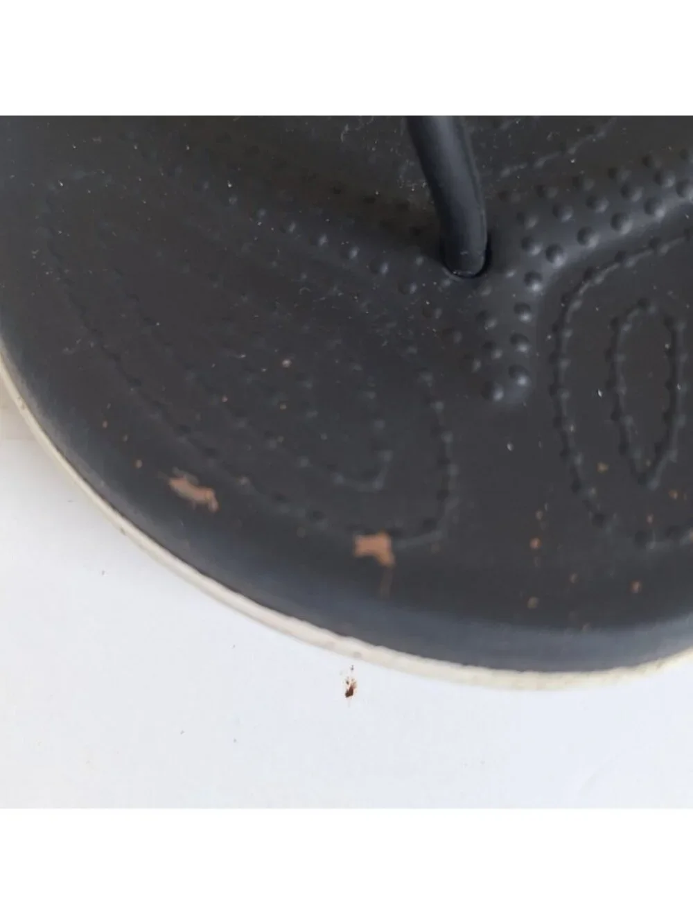 CROCS black thong